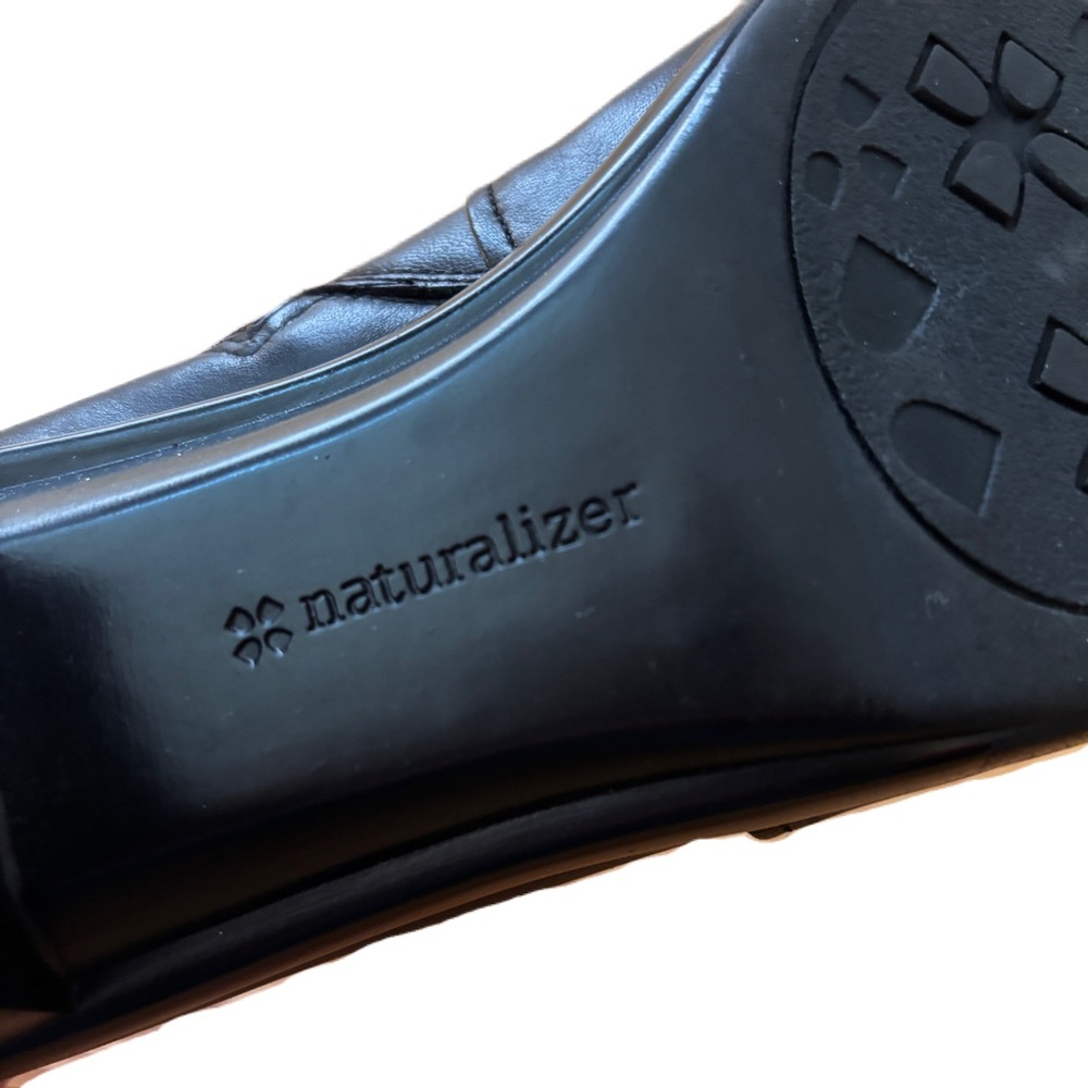 Naturalizer Elisa Black Leather Ankle Boots Overlapping Ring Hardware Size 10 40 - Picture 6 of 12